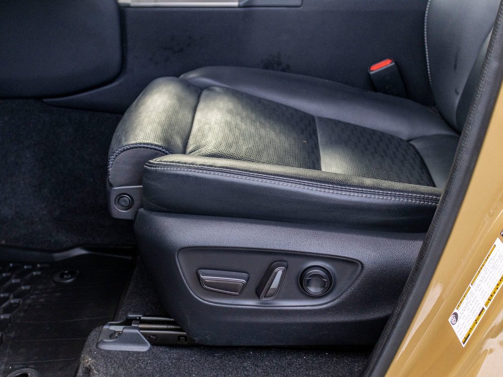2024 Toyota Land Cruiser FIRST EDITION ** SEULEMENT PRODUIT EN 2024** in Saint-Jérôme, Quebec - 26 - w1024h768px