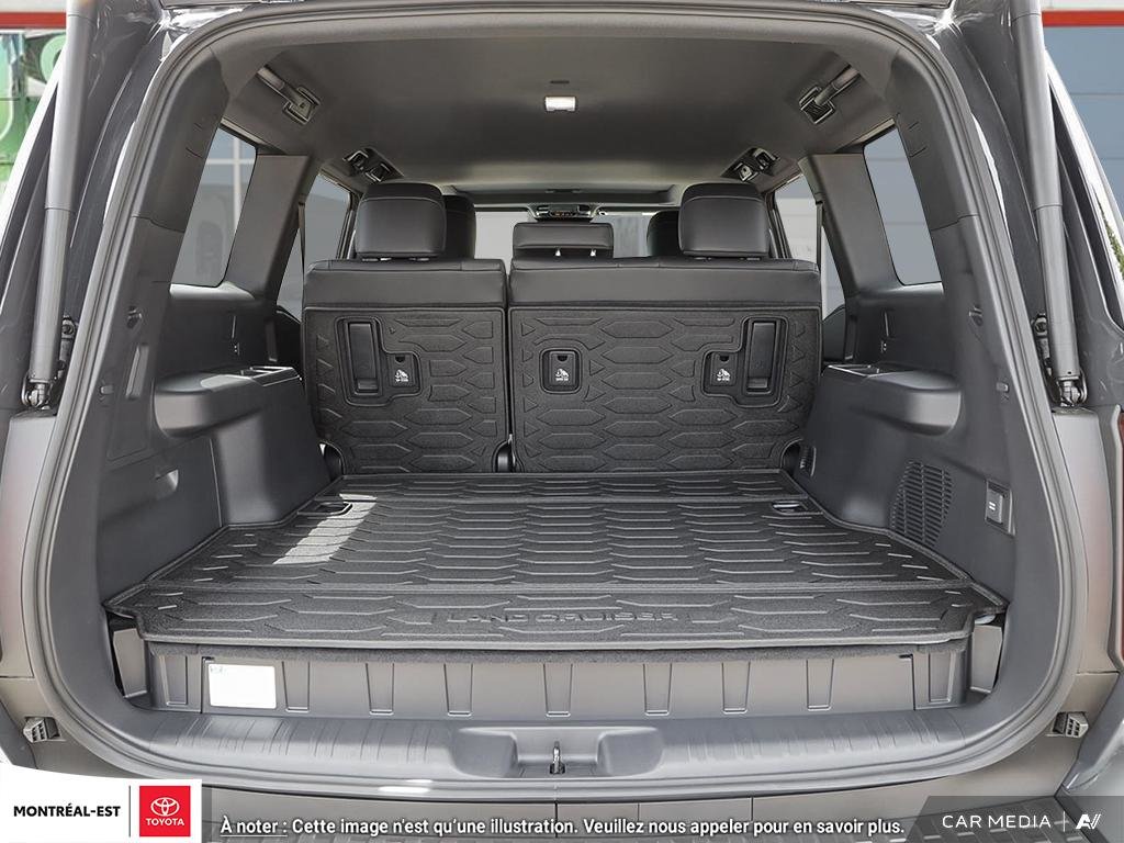 2025 Toyota Land Cruiser in Charlemagne, Quebec - 7 - w1024h768px