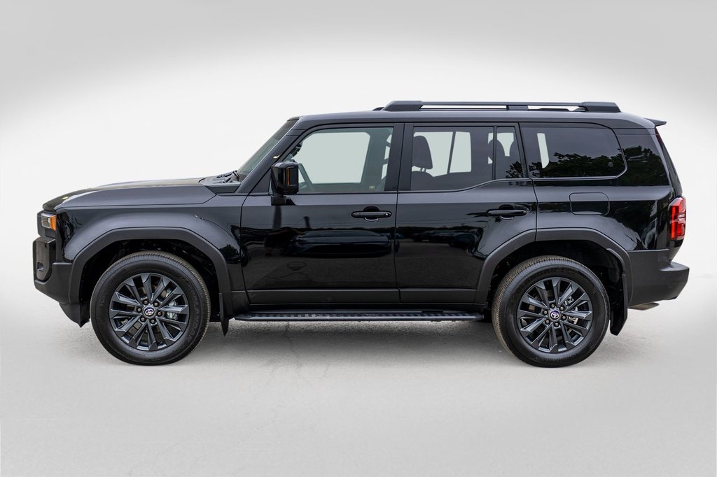 Toyota Land Cruiser Premium 2025 à Charlemagne, Québec - 3 - w1024h768px