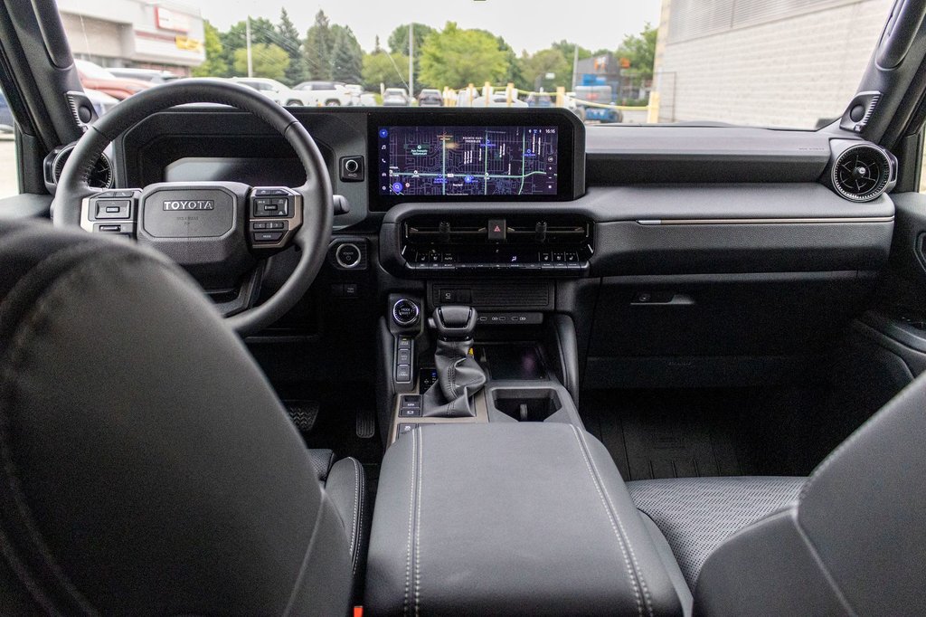 Toyota Land Cruiser Premium 2025 à Charlemagne, Québec - 24 - w1024h768px