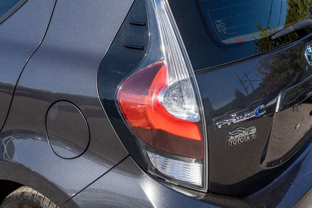 2019 Toyota Prius C AMÉLIORÉ **RARE+JAMAIS ACCIDENTÉ+BLUETOOTH+CAMÉRA* in Charlemagne, Quebec - 27 - w1024h768px