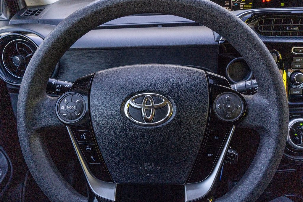 2019 Toyota Prius C AMÉLIORÉ **RARE+JAMAIS ACCIDENTÉ+BLUETOOTH+CAMÉRA* in Charlemagne, Quebec - 9 - w1024h768px