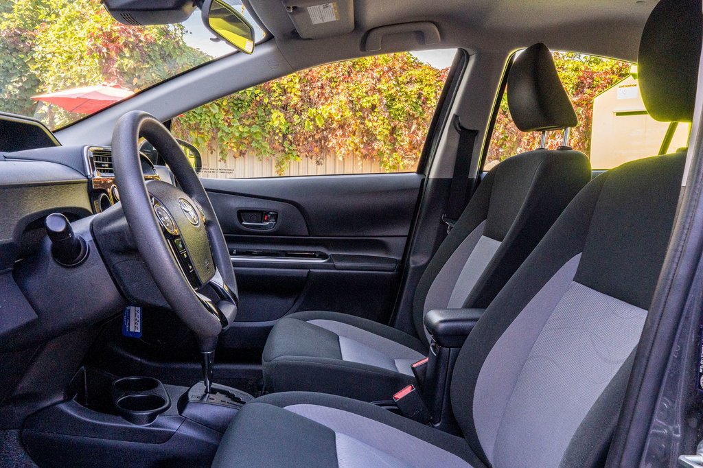 2019 Toyota Prius C AMÉLIORÉ **RARE+JAMAIS ACCIDENTÉ+BLUETOOTH+CAMÉRA* in Charlemagne, Quebec - 19 - w1024h768px