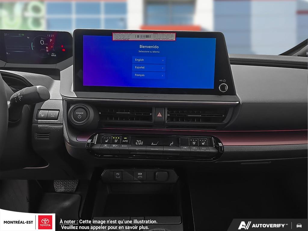 Toyota Prius Plug-in Hybrid XSE PREMIUM 2025 à Charlemagne, Québec - 18 - w1024h768px