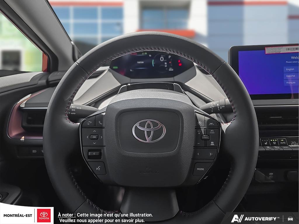 Toyota Prius Plug-in Hybrid XSE PREMIUM 2025 à Charlemagne, Québec - 13 - w1024h768px