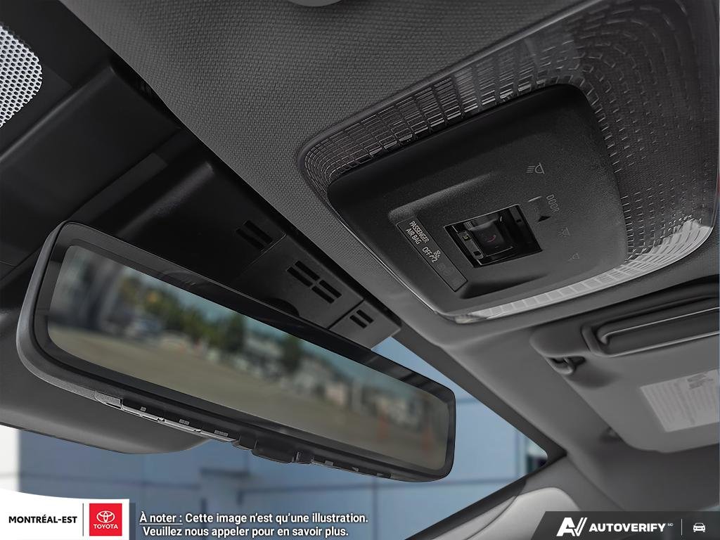 Toyota Prius Plug-in Hybrid XSE PREMIUM 2025 à Charlemagne, Québec - 19 - w1024h768px