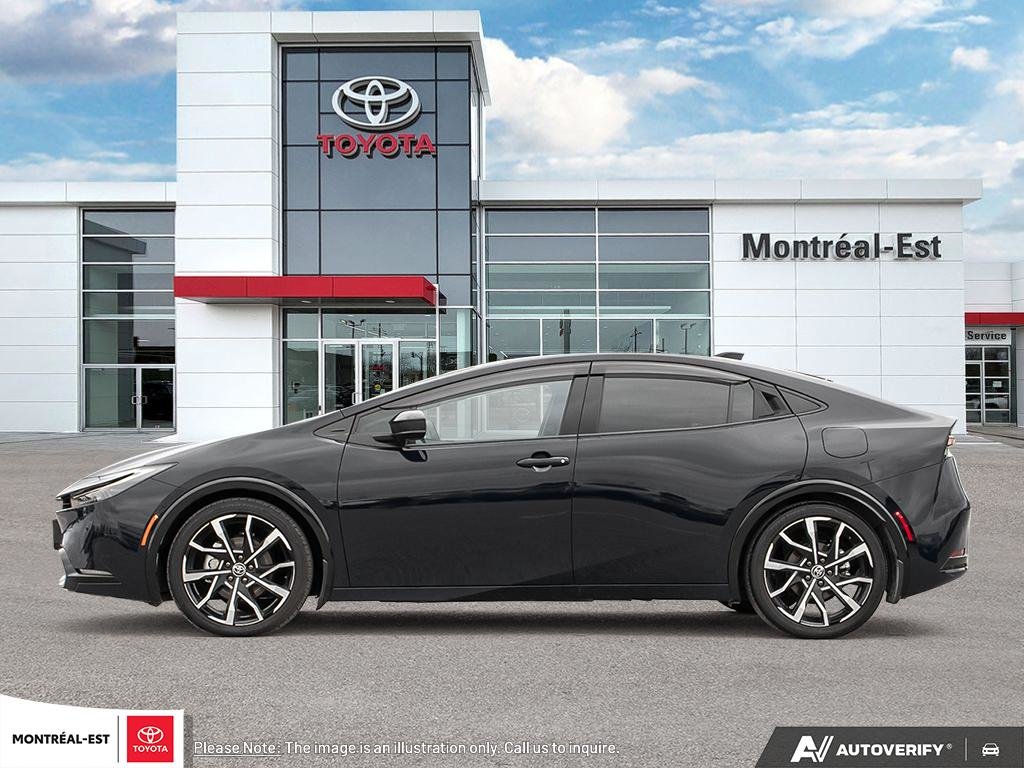 2025 Toyota Prius Plug-in Hybrid XSE PREMIUM in Charlemagne, Quebec - 3 - w1024h768px