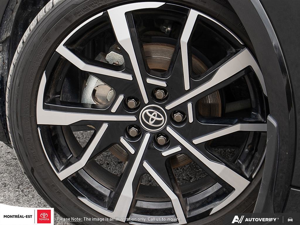 2025 Toyota Prius Plug-in Hybrid XSE PREMIUM in Charlemagne, Quebec - 6 - w1024h768px