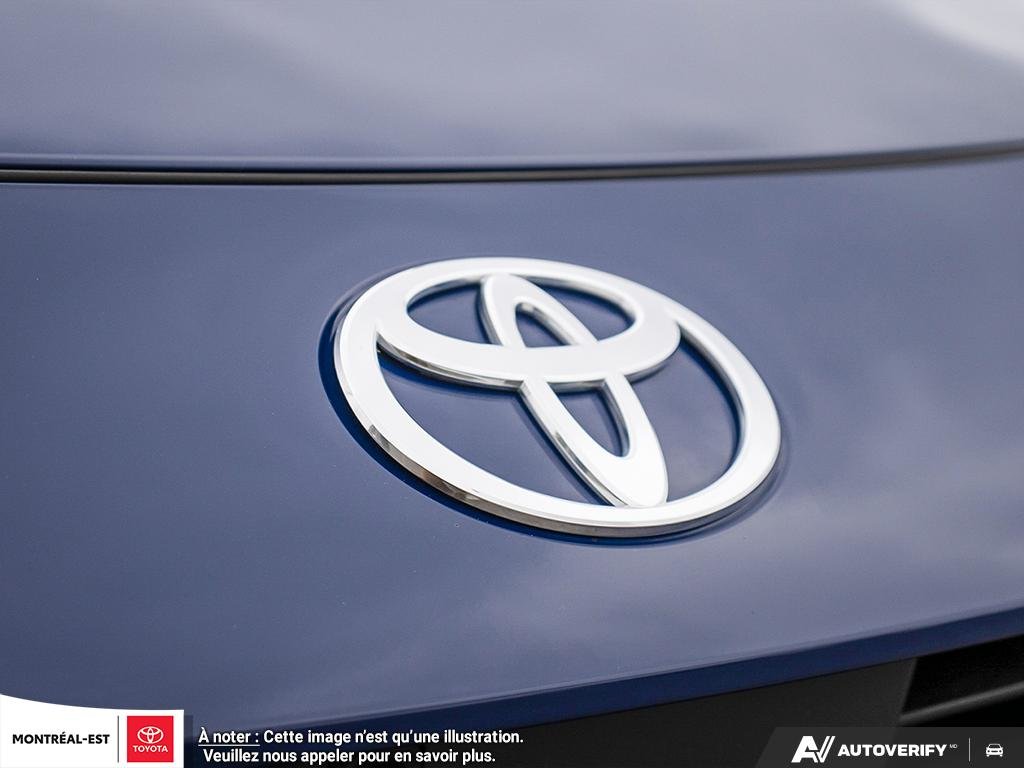 2025 Toyota Prius Plug-in Hybrid XSE in Charlemagne, Quebec - 9 - w1024h768px