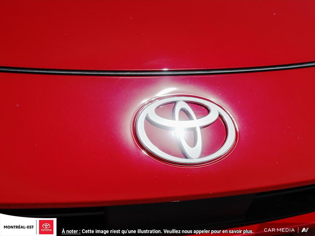 2025 Toyota Prius Plug-in Hybrid SE in Charlemagne, Quebec - 9 - w1024h768px