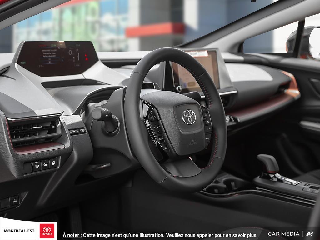 2025 Toyota Prius Plug-in Hybrid SE in Charlemagne, Quebec - 12 - w1024h768px