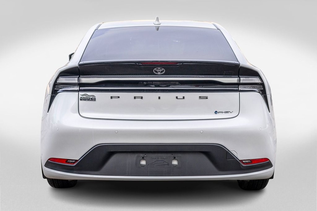 Toyota Prius Plug-In Hybrid SE **HYBRIDE BRANCHABLE**JAMAIS ACCIDENTÉ** 2025 à Charlemagne, Québec - 5 - w1024h768px