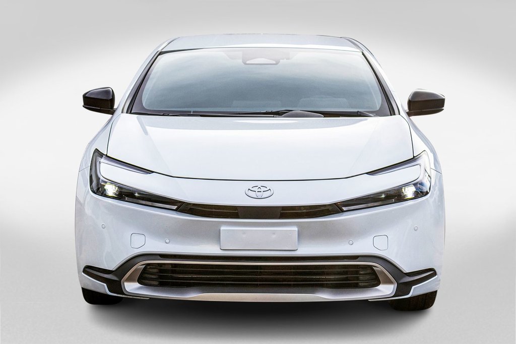 Toyota Prius Plug-In Hybrid SE **HYBRIDE BRANCHABLE**JAMAIS ACCIDENTÉ** 2025 à Charlemagne, Québec - 2 - w1024h768px