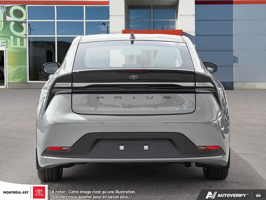 2026 Toyota Prius Plug-in Hybrid SE in Charlemagne, Quebec - 5 - w1024h768px