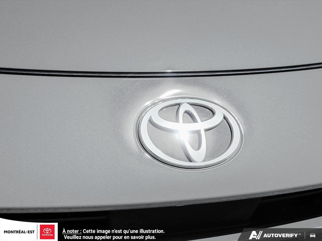 2026 Toyota Prius Plug-in Hybrid SE in Charlemagne, Quebec - 8 - w1024h768px