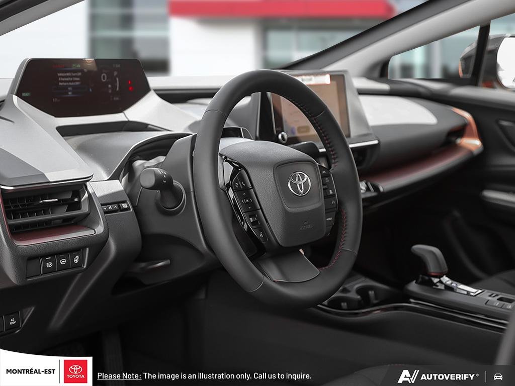 2026 Toyota Prius Plug-in Hybrid SE in Charlemagne, Quebec - 11 - w1024h768px