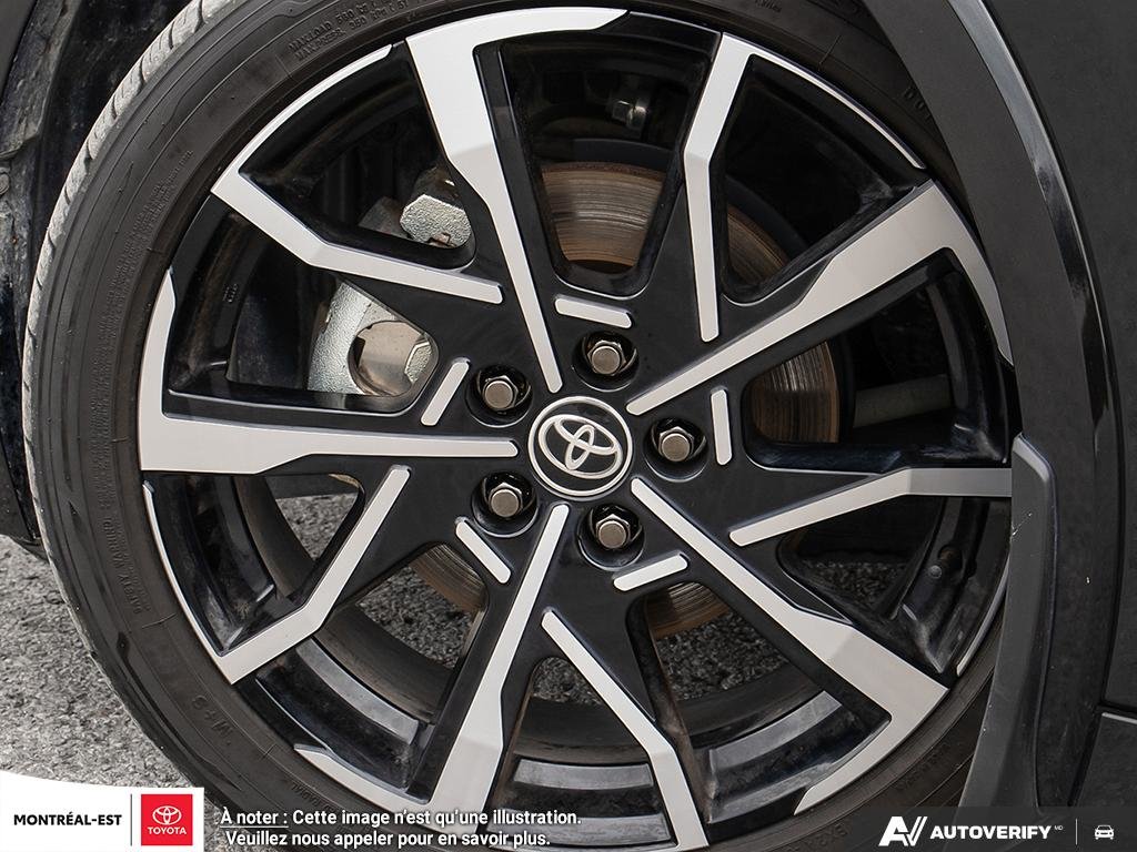 2026 Toyota Prius Plug-in Hybrid XSE PREMIUM in Charlemagne, Quebec - 6 - w1024h768px