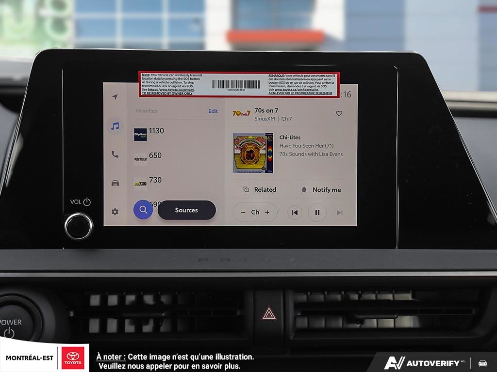 2026 Toyota Prius Plug-in Hybrid SE in Charlemagne, Quebec - 18 - w1024h768px