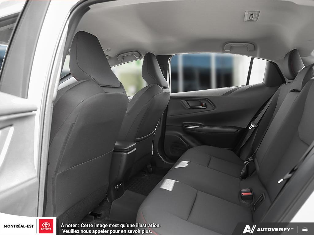 2026 Toyota Prius Plug-in Hybrid SE in Charlemagne, Quebec - 21 - w1024h768px