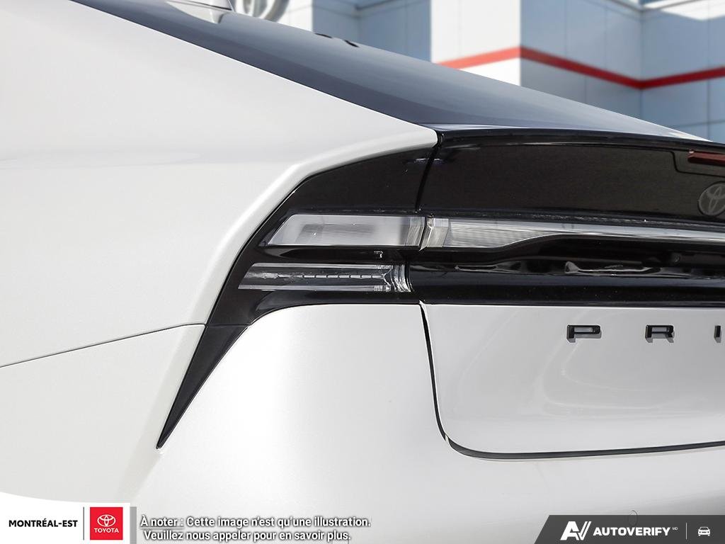 2026 Toyota Prius Plug-in Hybrid SE in Charlemagne, Quebec - 11 - w1024h768px