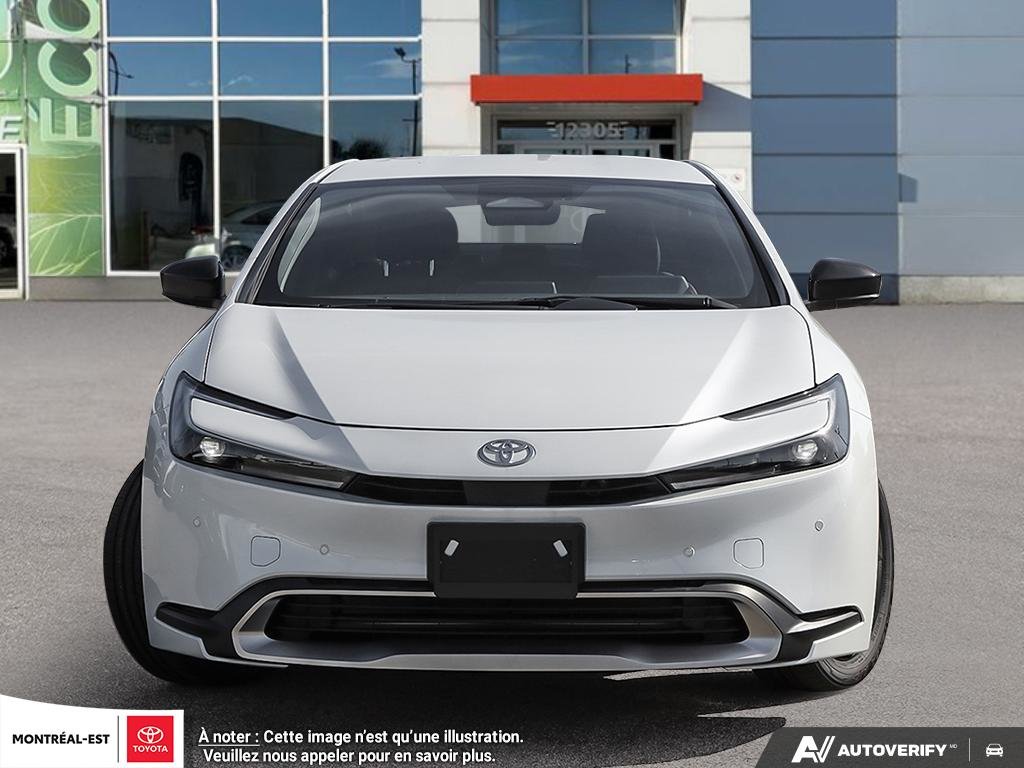 2026 Toyota Prius Plug-in Hybrid SE in Charlemagne, Quebec - 2 - w1024h768px