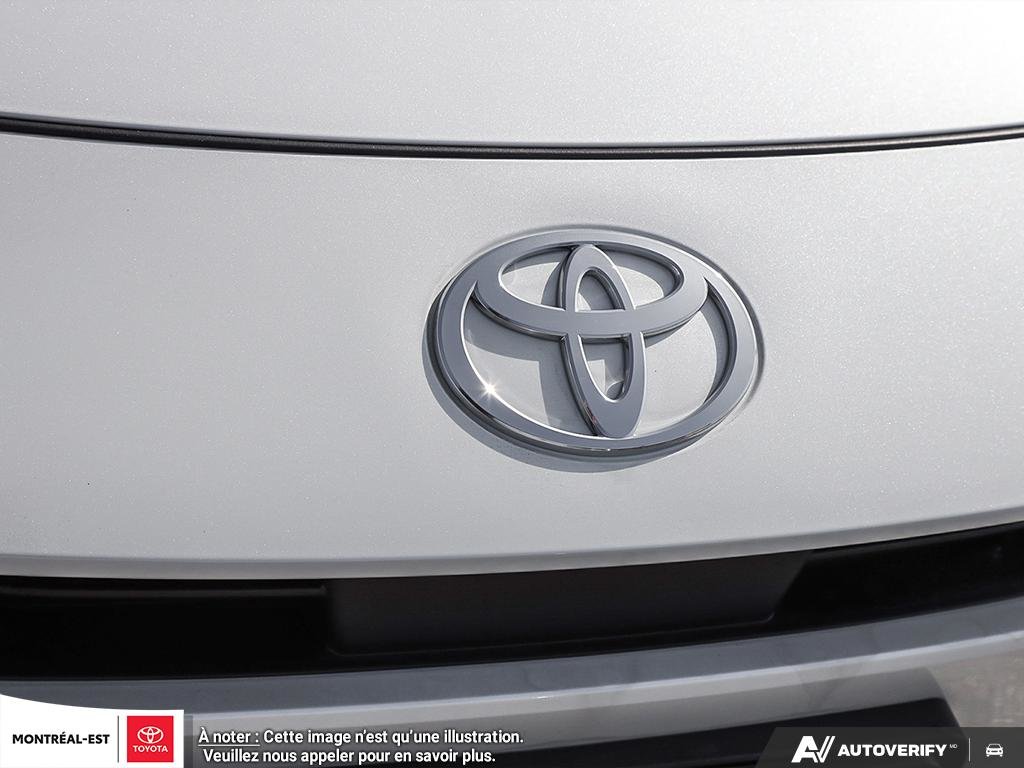 2026 Toyota Prius Plug-in Hybrid SE in Charlemagne, Quebec - 9 - w1024h768px