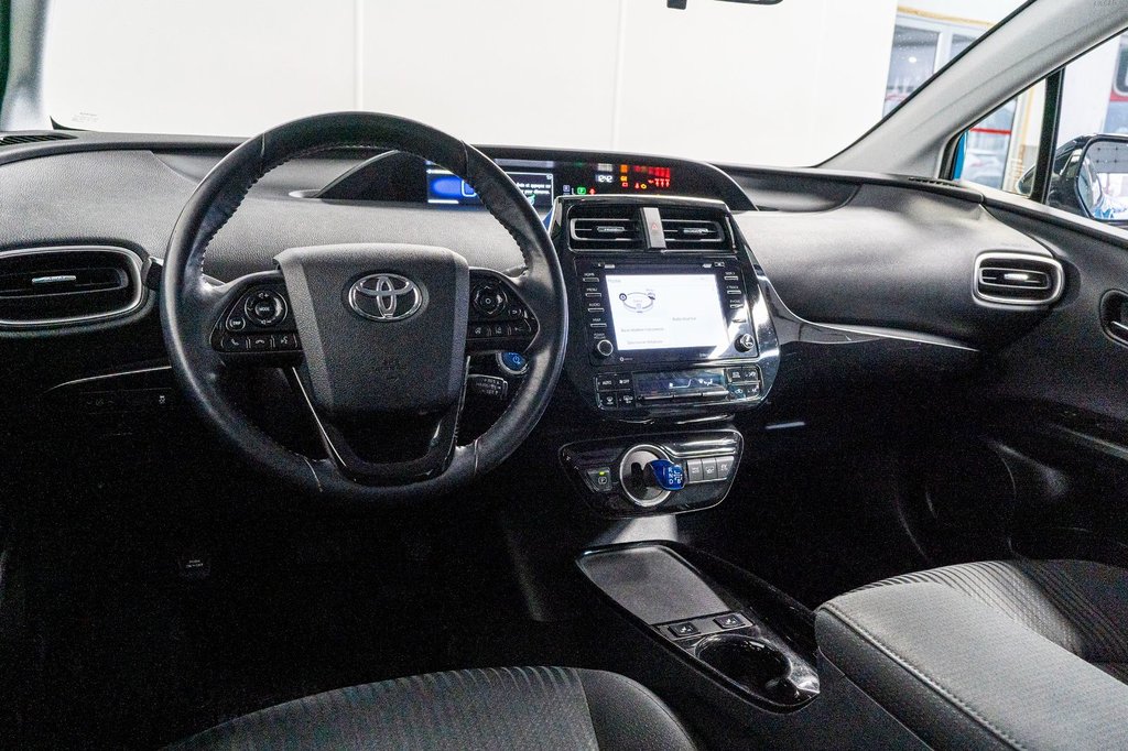 Toyota PRIUS PRIME **HYBRIDE BRANCHABLE** SIÈGES CHAUFFANTS+CARPLAY 2020 à Charlemagne, Québec - 6 - w1024h768px