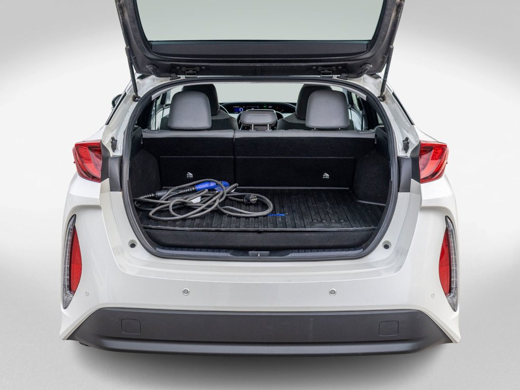 Toyota Prius Prime Upgrade 2020 à Charlemagne, Québec - 29 - w1024h768px