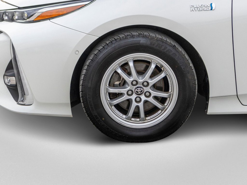 Toyota Prius Prime Upgrade 2020 à Charlemagne, Québec - 33 - w1024h768px