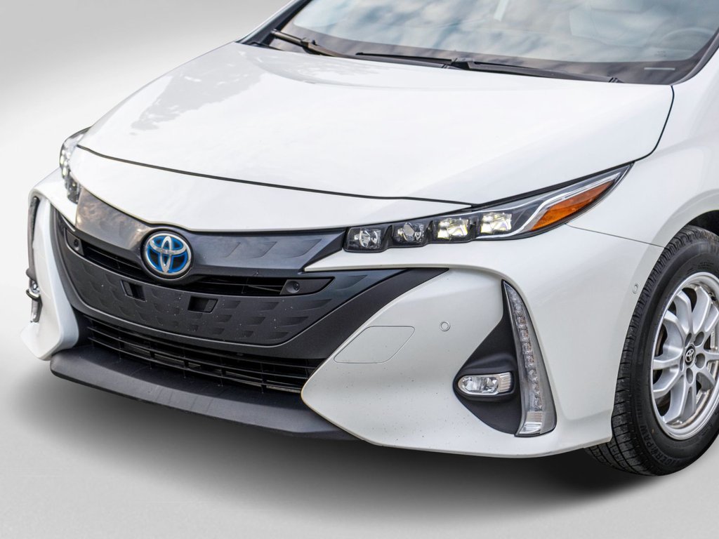 Toyota Prius Prime Upgrade 2020 à Charlemagne, Québec - 32 - w1024h768px