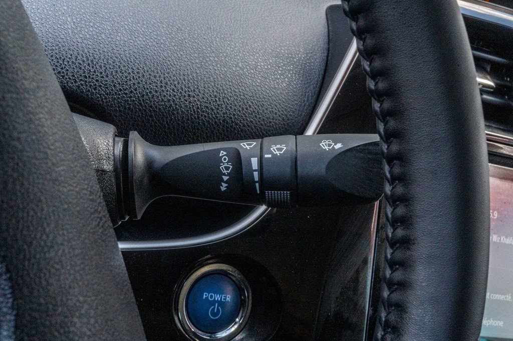 2021 Toyota PRIUS PRIME **HYBRIDE BRANCHABLE**JAMAIS ACCIDENTÉ** in Charlemagne, Quebec - 18 - w1024h768px