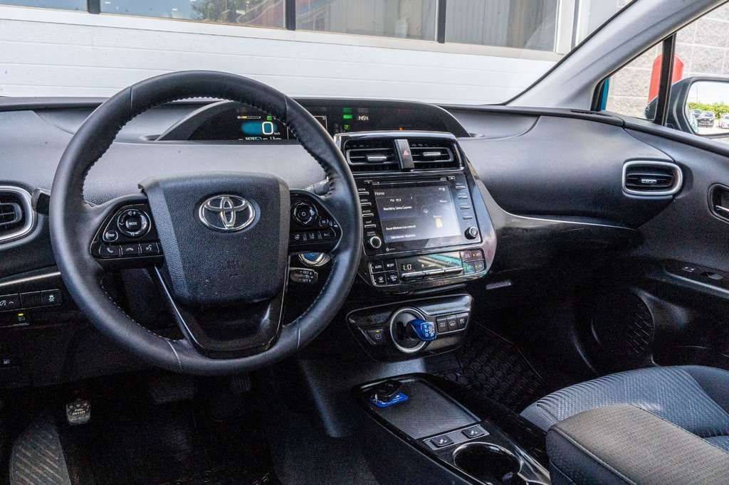 2021 Toyota PRIUS PRIME **HYBRIDE BRANCHABLE**JAMAIS ACCIDENTÉ** in Charlemagne, Quebec - 6 - w1024h768px