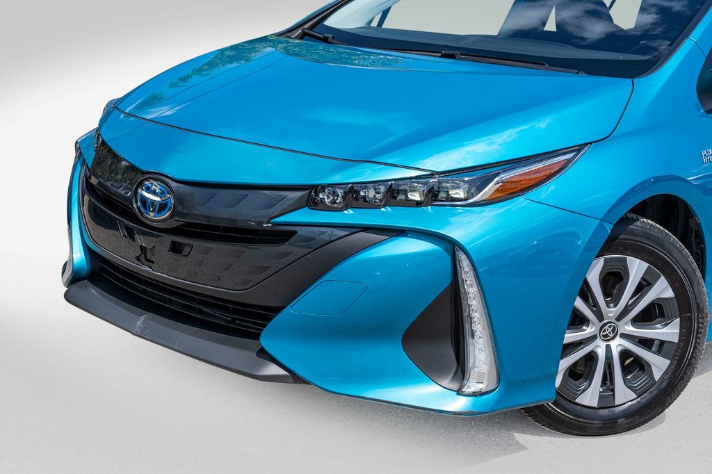 2021 Toyota PRIUS PRIME **HYBRIDE BRANCHABLE**JAMAIS ACCIDENTÉ** in Charlemagne, Quebec - 27 - w1024h768px