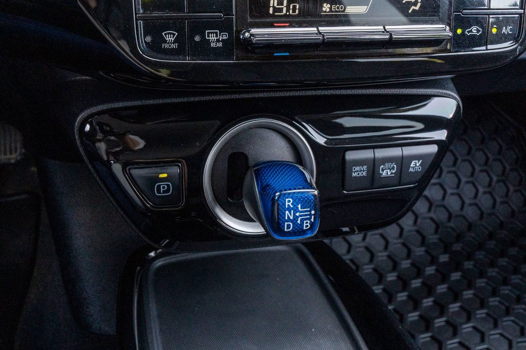 Toyota PRIUS PRIME **HYBRIDE BRANCHABLE**JAMAIS ACCIDENTÉ** 2021 à Charlemagne, Québec - 13 - w1024h768px