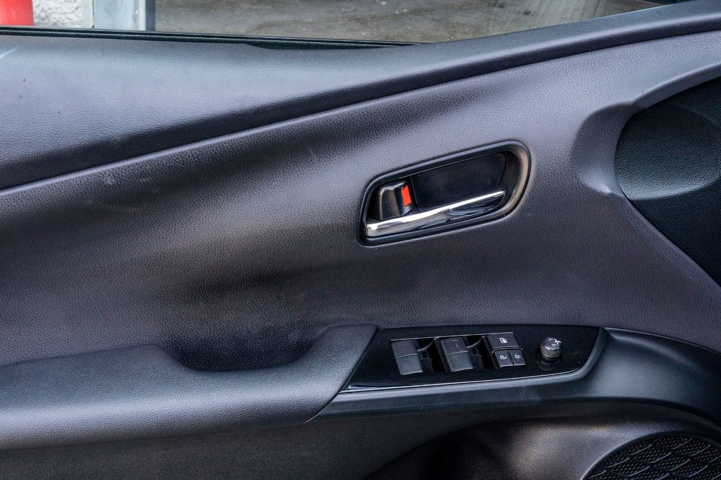 Toyota PRIUS PRIME **HYBRIDE BRANCHABLE**JAMAIS ACCIDENTÉ** 2021 à Charlemagne, Québec - 22 - w1024h768px