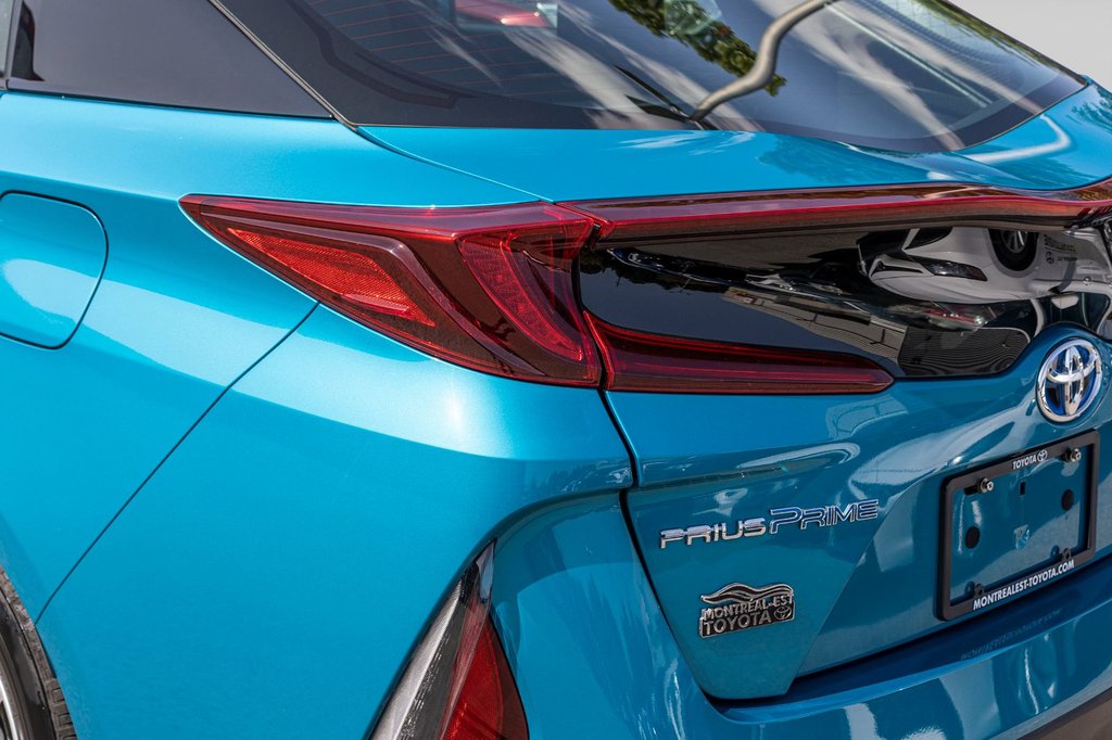 2021 Toyota PRIUS PRIME **HYBRIDE BRANCHABLE**JAMAIS ACCIDENTÉ** in Charlemagne, Quebec - 32 - w1024h768px
