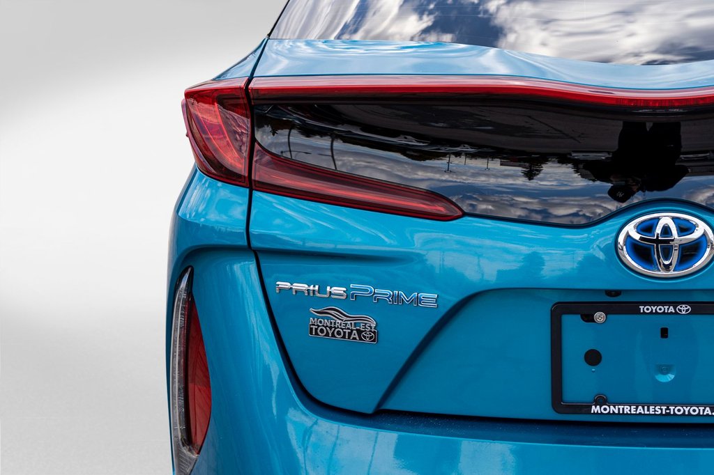 2021 Toyota Prius Prime **HYBRIDE BRANCHABLE**JAMAIS ACCIDENTÉ** in Charlemagne, Quebec - 22 - w1024h768px