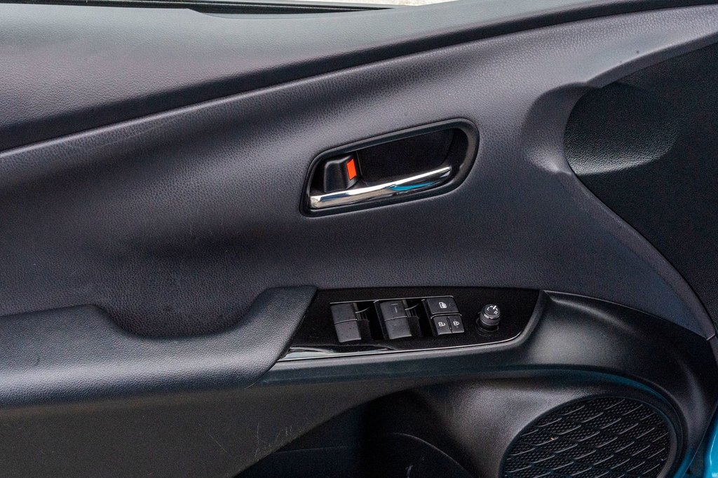 2021 Toyota Prius Prime **HYBRIDE BRANCHABLE**JAMAIS ACCIDENTÉ** in Charlemagne, Quebec - 20 - w1024h768px