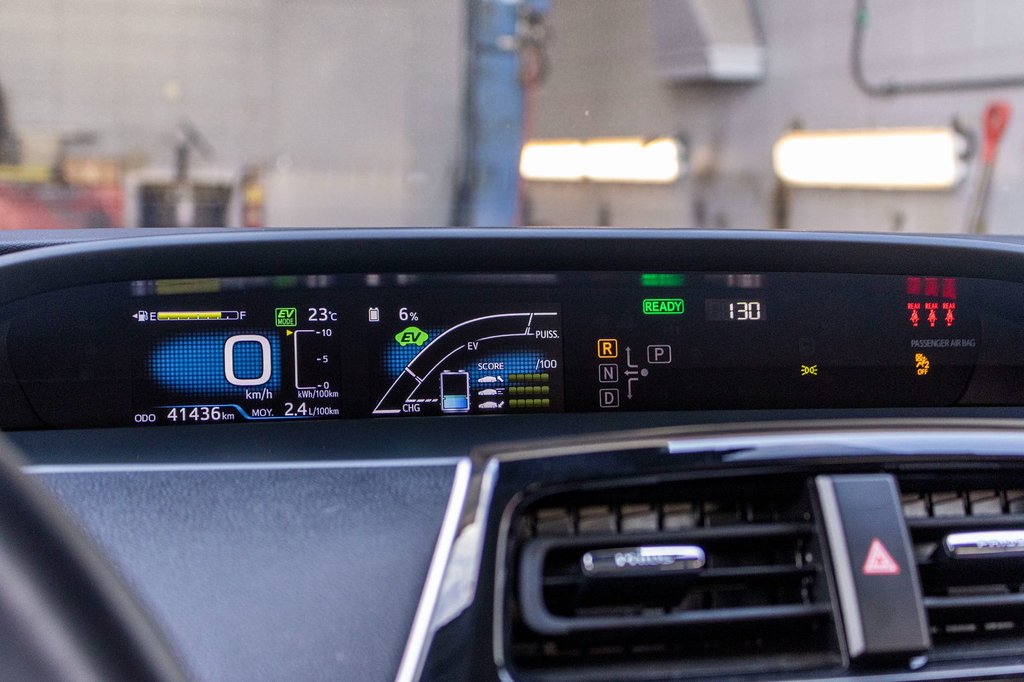 2022 Toyota PRIUS PRIME **HYBRIDE BRANCHABLE**JAMAIS ACCIDENTÉ** in Charlemagne, Quebec - 16 - w1024h768px