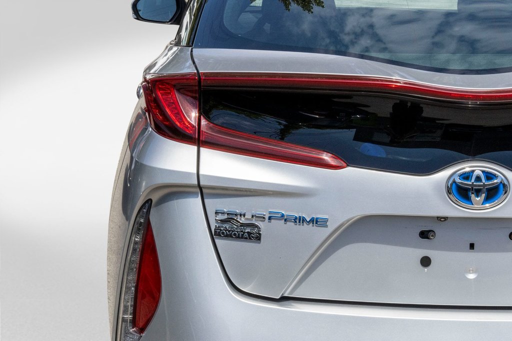 2022 Toyota PRIUS PRIME **HYBRIDE BRANCHABLE**JAMAIS ACCIDENTÉ** in Charlemagne, Quebec - 29 - w1024h768px