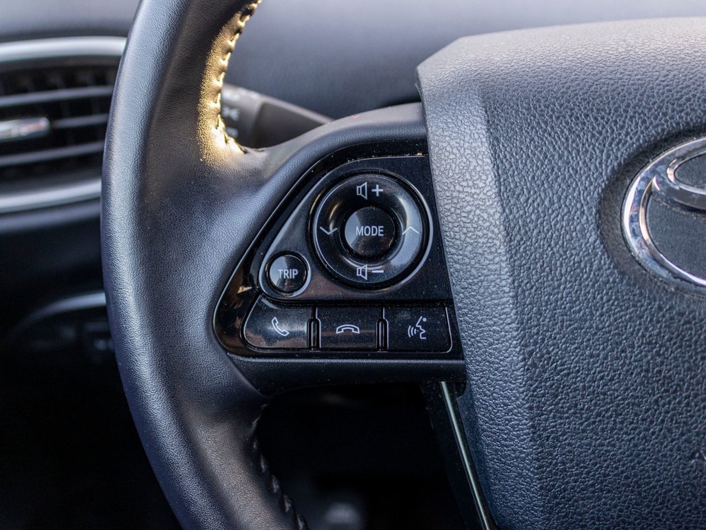 2022 Toyota Prius Prime AMÉLIORÉ **HYBRIDE BRANCHABLE**JAMAIS ACCIDENTÉ** in Saint-Jérôme, Quebec - 11 - w1024h768px