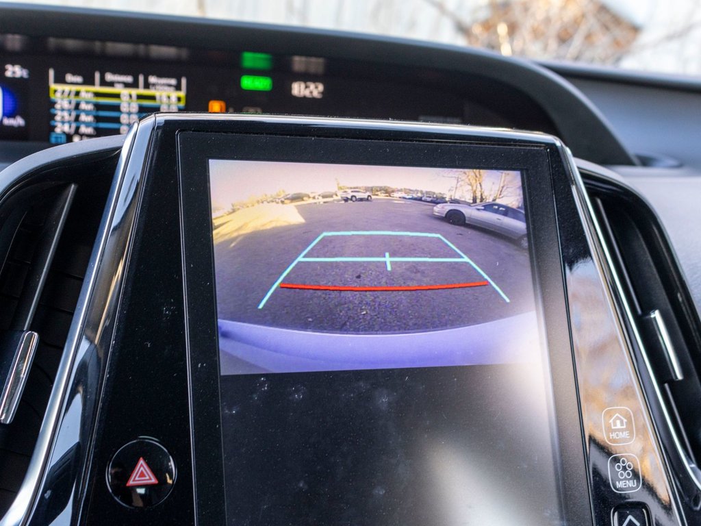 2022 Toyota Prius Prime AMÉLIORÉ **HYBRIDE BRANCHABLE**JAMAIS ACCIDENTÉ** in Saint-Jérôme, Quebec - 15 - w1024h768px