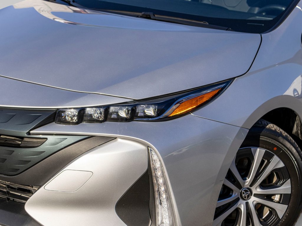 2022 Toyota Prius Prime AMÉLIORÉ **HYBRIDE BRANCHABLE**JAMAIS ACCIDENTÉ** in Saint-Jérôme, Quebec - 36 - w1024h768px