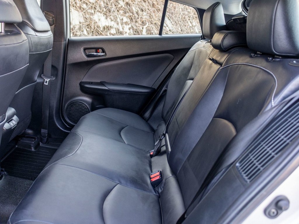 2022 Toyota Prius Prime AMÉLIORÉ **HYBRIDE BRANCHABLE**JAMAIS ACCIDENTÉ** in Saint-Jérôme, Quebec - 31 - w1024h768px