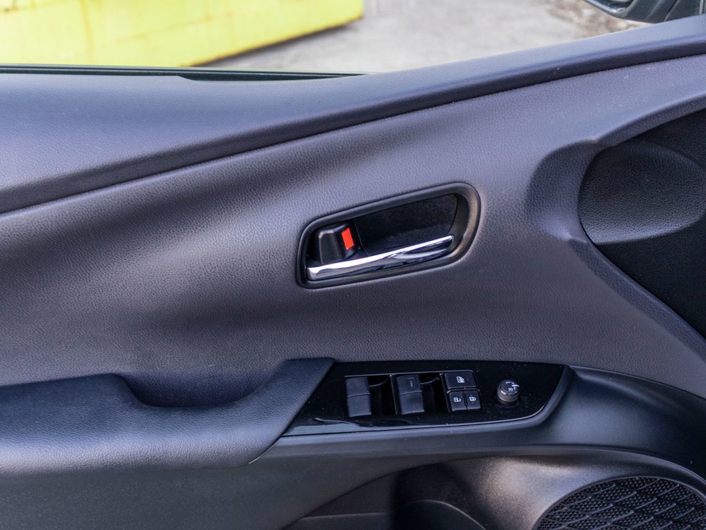 2022 Toyota Prius Prime AMÉLIORÉ **HYBRIDE BRANCHABLE**JAMAIS ACCIDENTÉ** in Saint-Jérôme, Quebec - 29 - w1024h768px