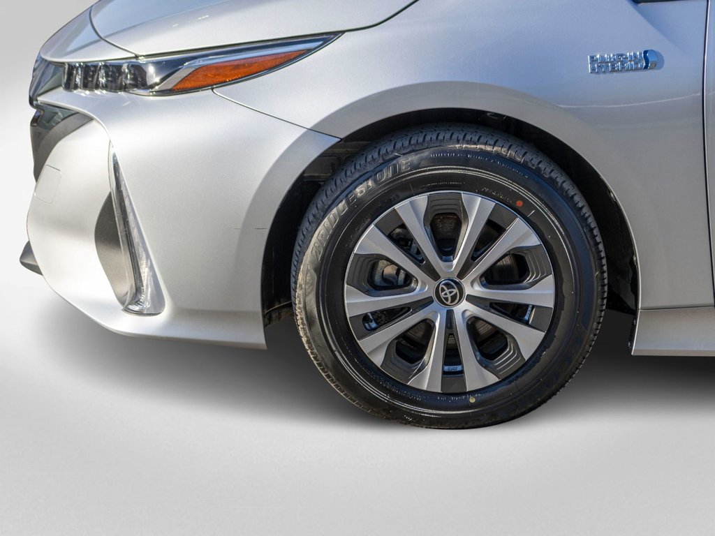 2022 Toyota Prius Prime AMÉLIORÉ **HYBRIDE BRANCHABLE**JAMAIS ACCIDENTÉ** in Saint-Jérôme, Quebec - 37 - w1024h768px