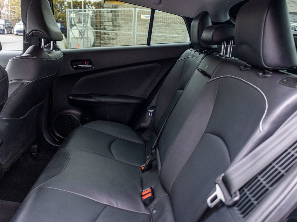 Toyota Prius Prime AMÉLIORÉ **HYBRIDE BRANCHABLE**JAMAIS ACCIDENTÉ** 2022 à Saint-Jérôme, Québec - 29 - w1024h768px