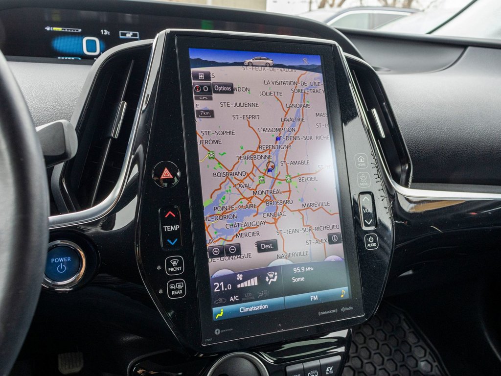 Toyota Prius Prime AMÉLIORÉ **HYBRIDE BRANCHABLE**JAMAIS ACCIDENTÉ** 2022 à Saint-Jérôme, Québec - 17 - w1024h768px