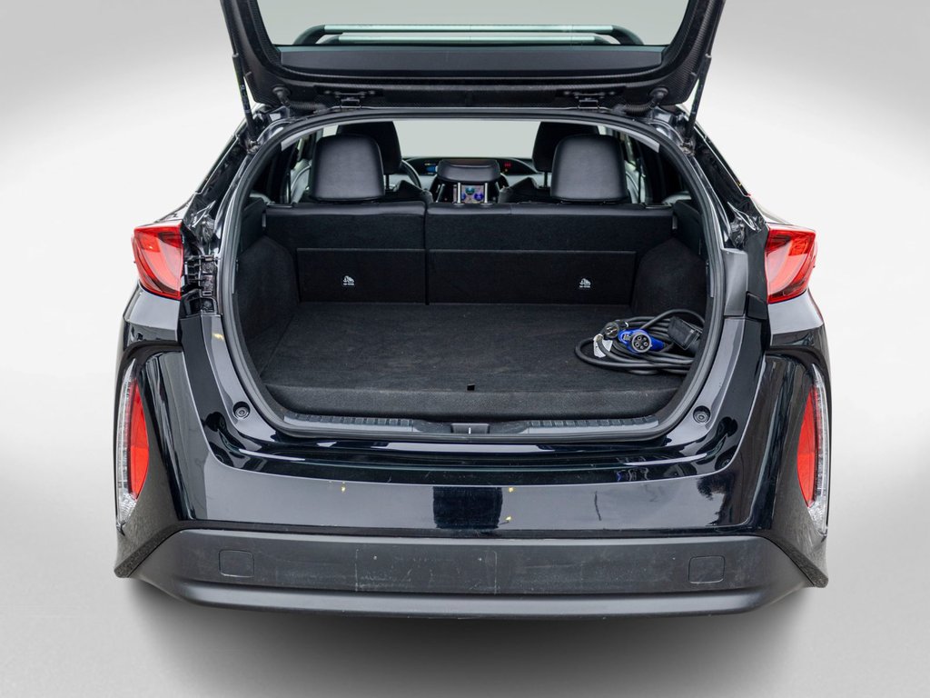 Toyota Prius Prime AMÉLIORÉ **HYBRIDE BRANCHABLE**JAMAIS ACCIDENTÉ** 2022 à Saint-Jérôme, Québec - 30 - w1024h768px