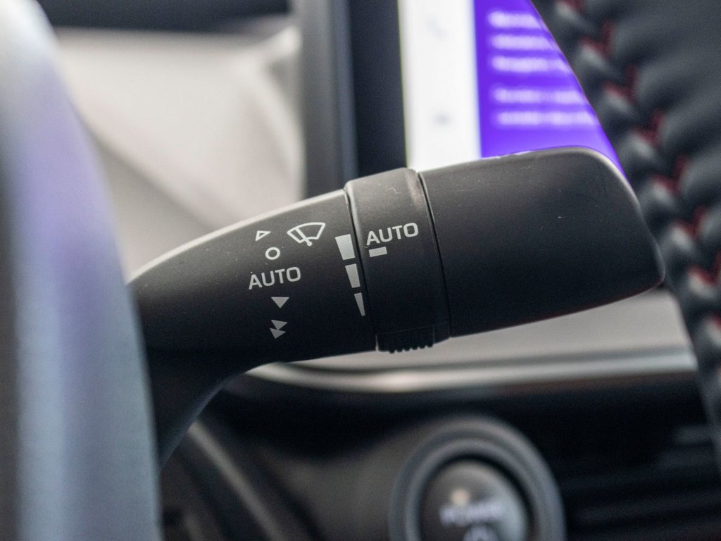 2023 Toyota Prius Prime XSE PREMIUM **JAMAIS ACCIDENTÉ+PPF+TOIT PANO+JBL** in Saint-Jérôme, Quebec - 21 - w1024h768px